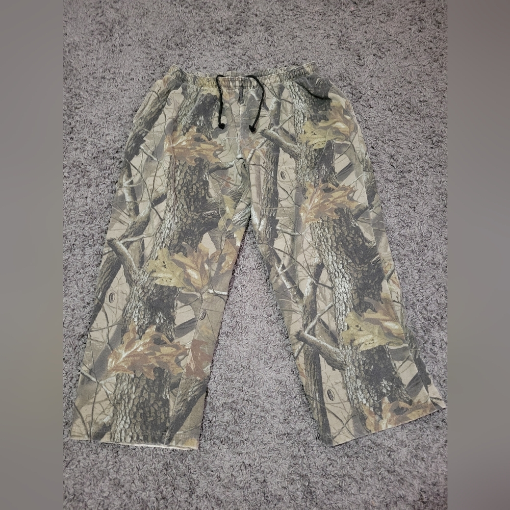 Realtree Camouflage Men's Pants - Brown and Green